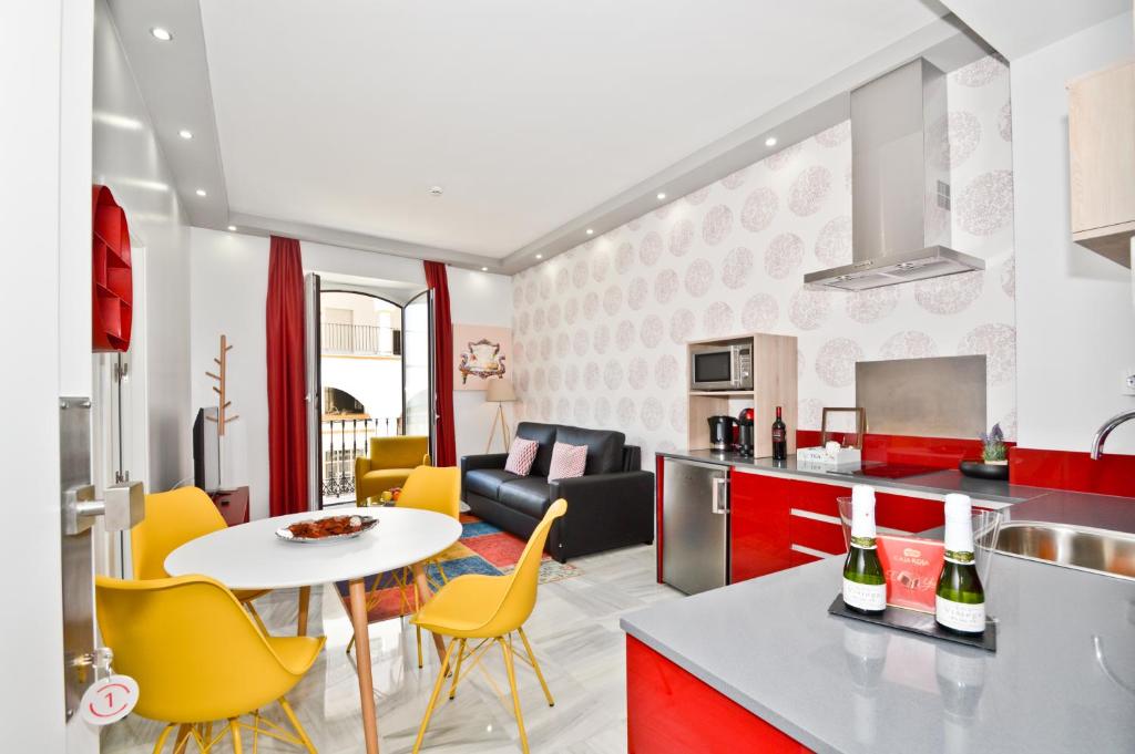 The Zentral Arenal Suites - Superior Apartment