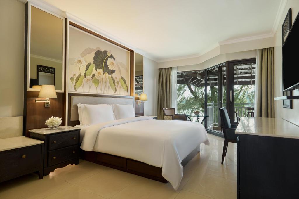 Dusit Thani Laguna Phuket - 7