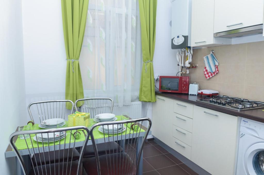Lorena Apart Old Town - Apartamento Superior
