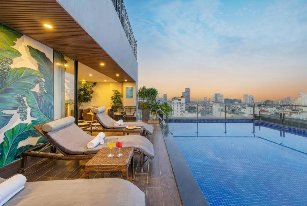 Sana Da Nang Beach Hotel