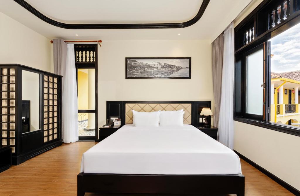 Phòng Deluxe Giường Đôi Nhìn Ra Vườn