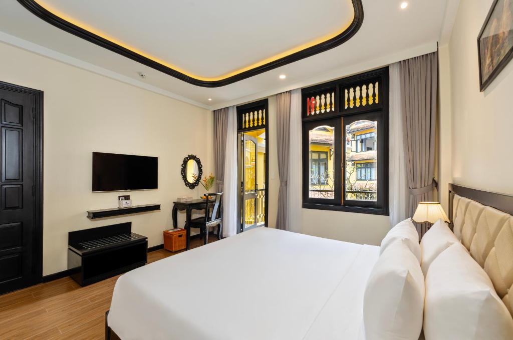 Suite Gia Đình Deluxe