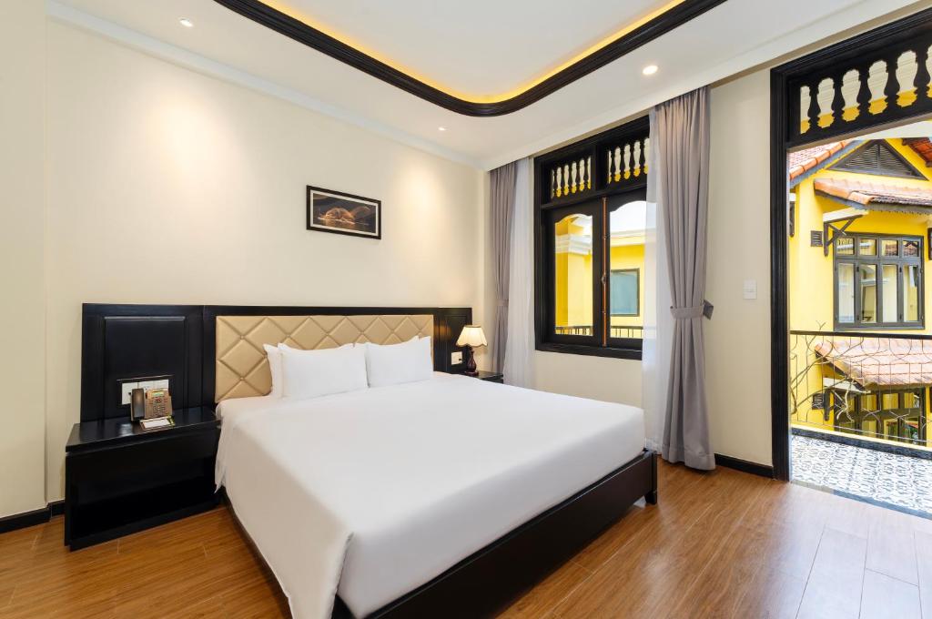 Suite Gia Đình Deluxe