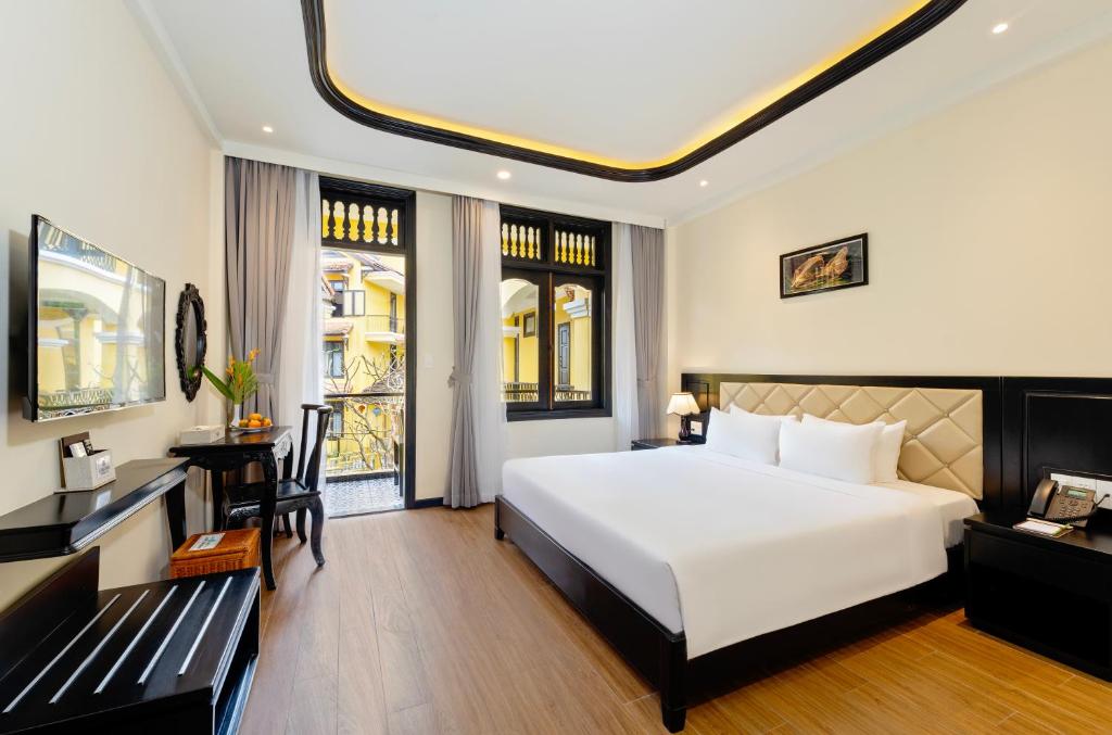 Suite Gia Đình Deluxe