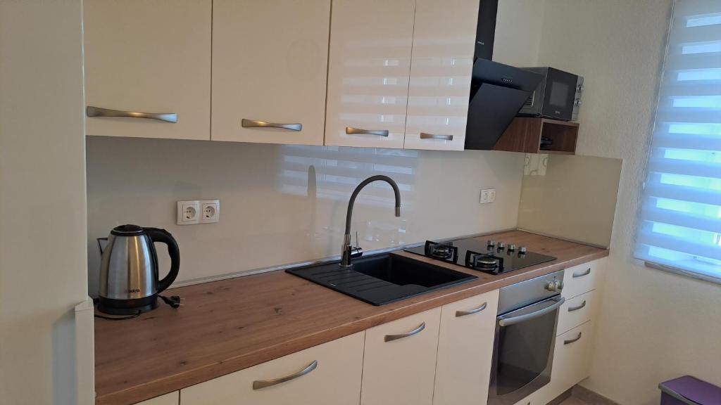 Apartman Biserka - Housity
