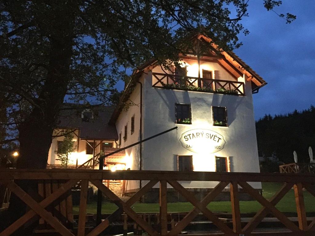 Budova, kde se penzion nachází