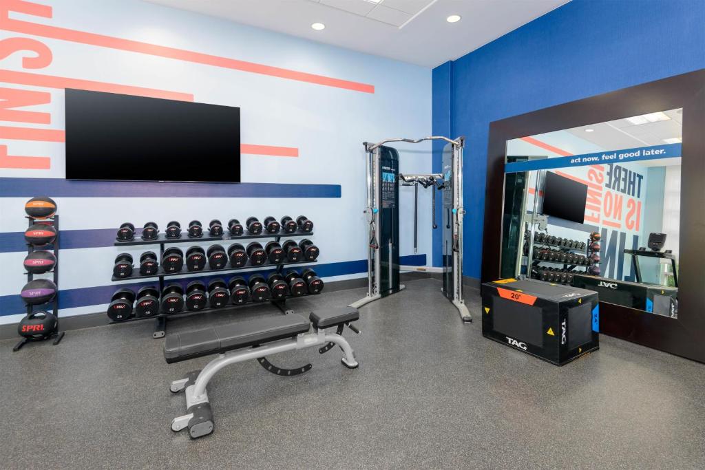 Hampton Inn & Suites Tampa Airport Avion Park Westshore photo