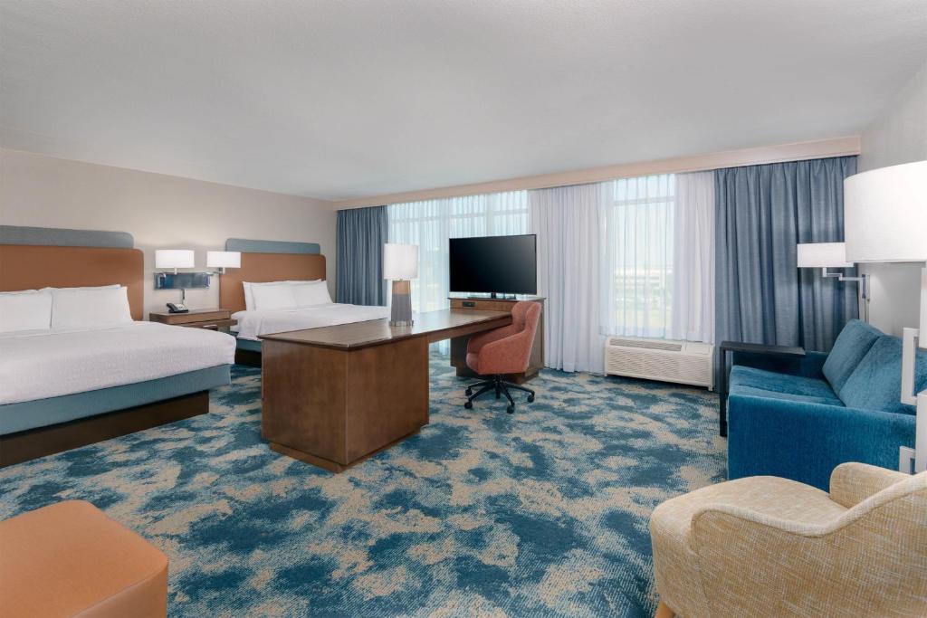 Hampton Inn & Suites Tampa Airport Avion Park Westshore photo