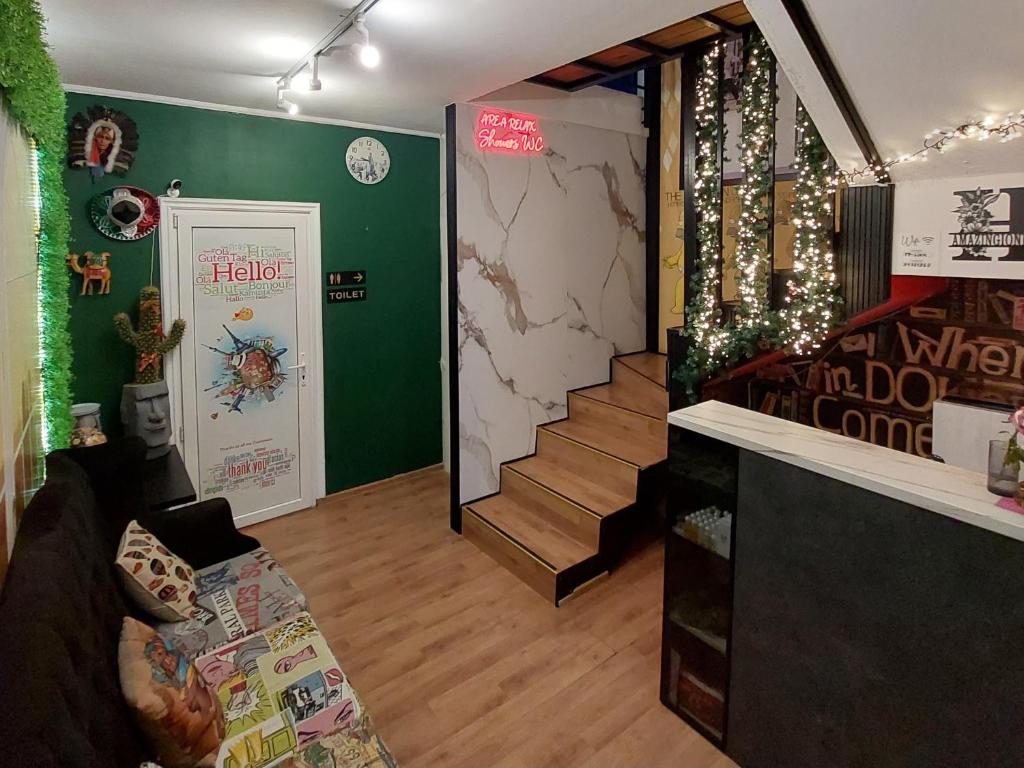 Hostel Amazing Ionika CenterCity