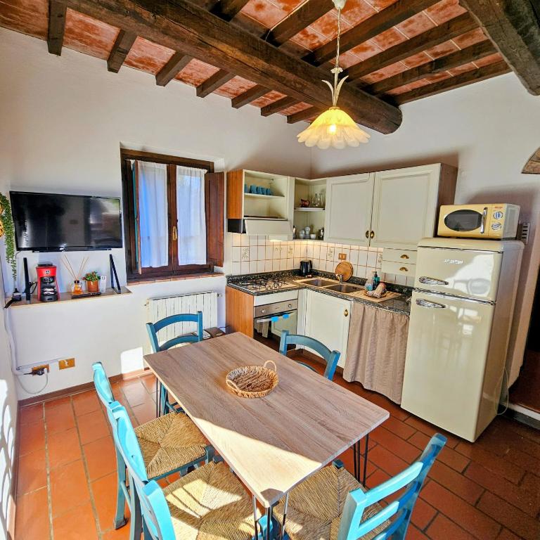 Borgo La Casaccia - Apartamento De Dos Dormitorios Con Terraza