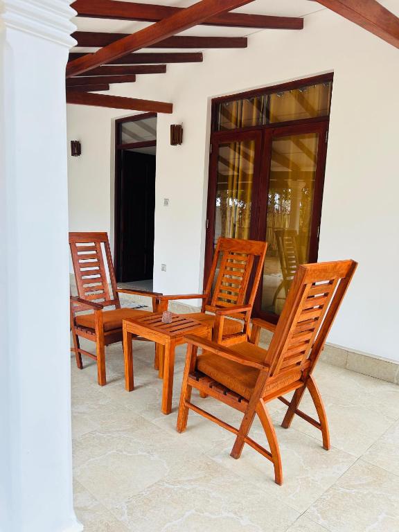 108 Palms Beach Resort - 8