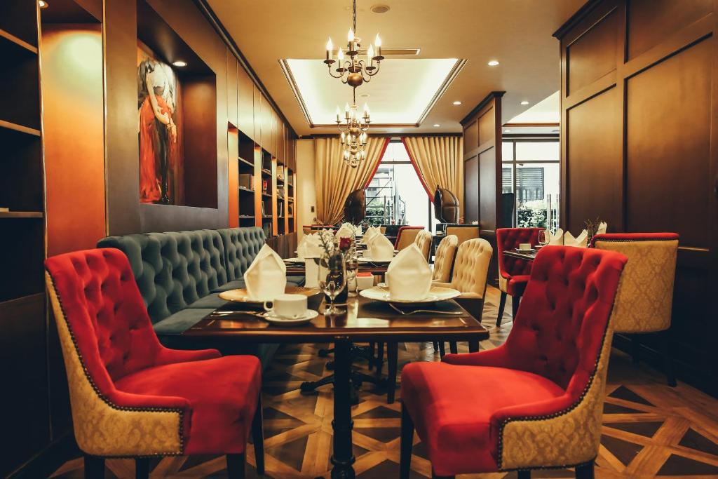 The Scarlett Boutique Hotel - 3