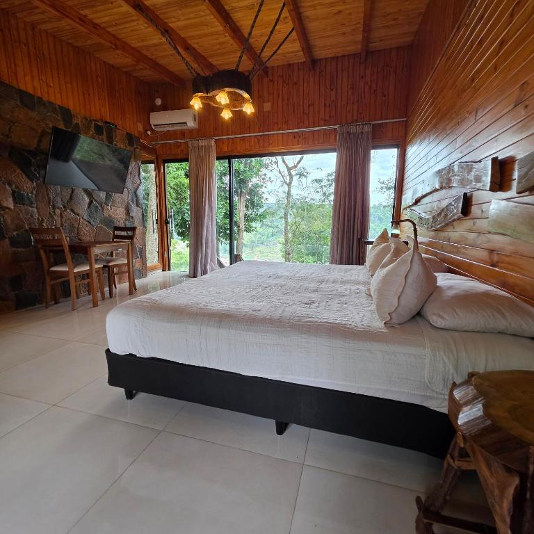 Suíte com Cama King-size e Varanda