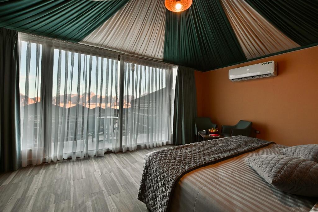 Mars Land Luxury Camp - Tienda Doble Panorámica