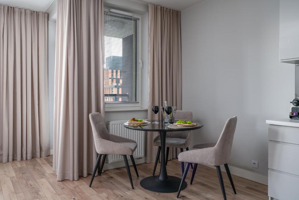Pure Rental Premium Apartments - Free Parking & AC - デラックス ダブル スタジオ