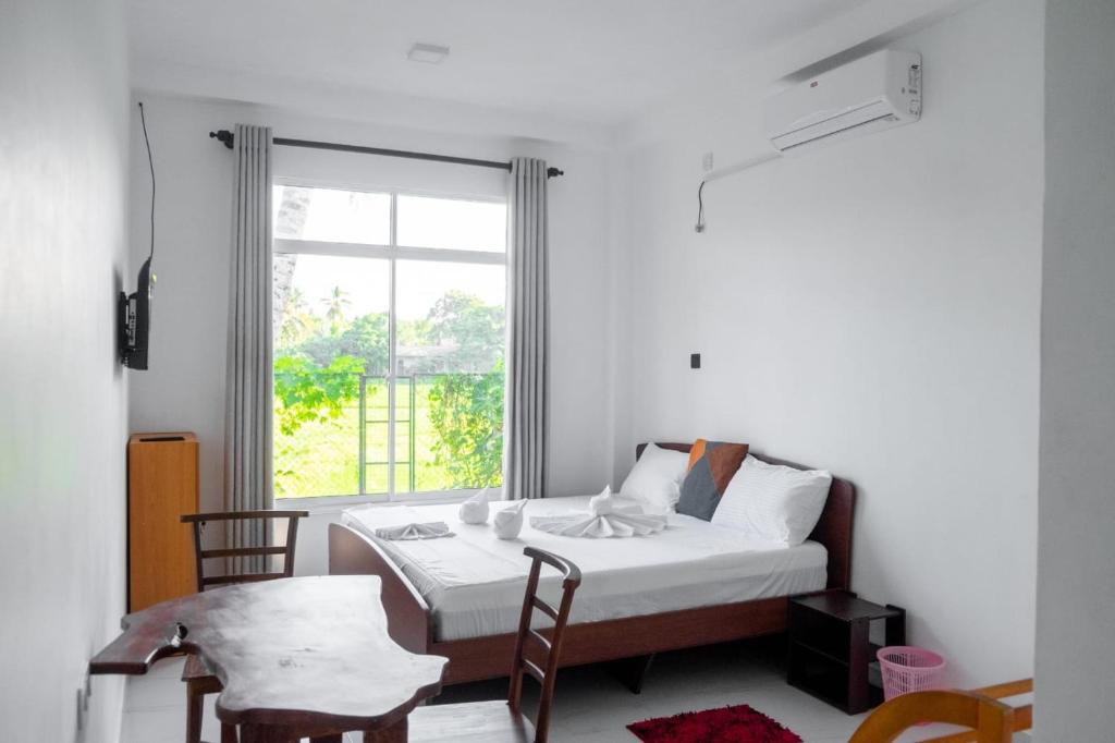 G A Villa Airport Transit Hotel - 11