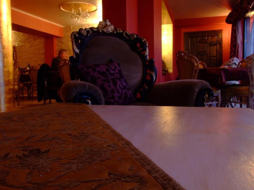 Hosté ubytování Hotel Royal