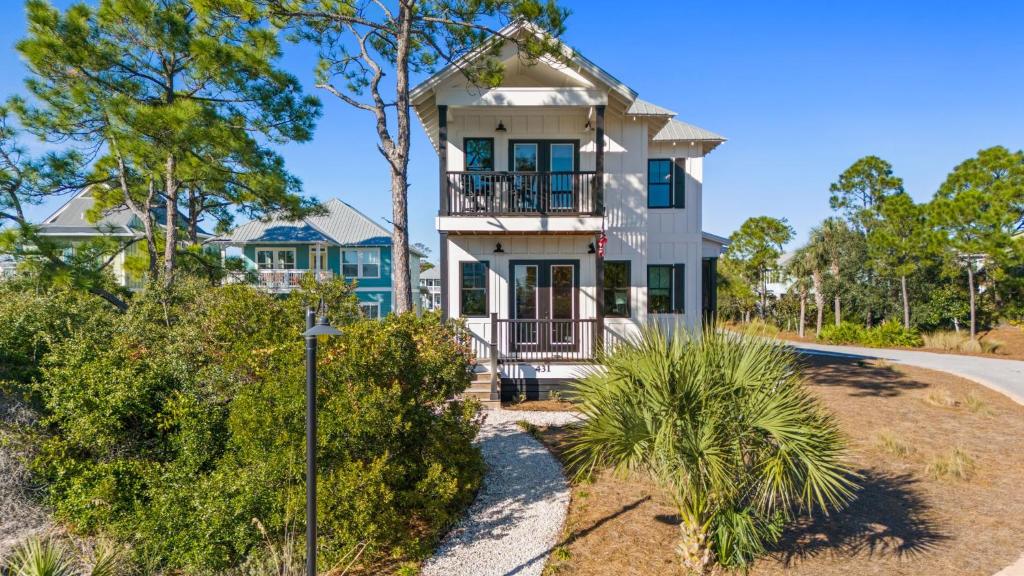 The Salty Bear- Cape San Blas Community Pool Family friendly,Cape San ...