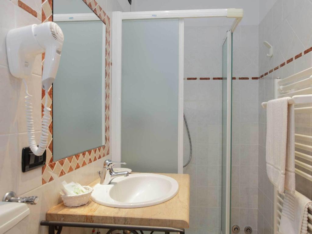 Koupelna v ubytování Albergo Le Macinaie - Monte Amiata