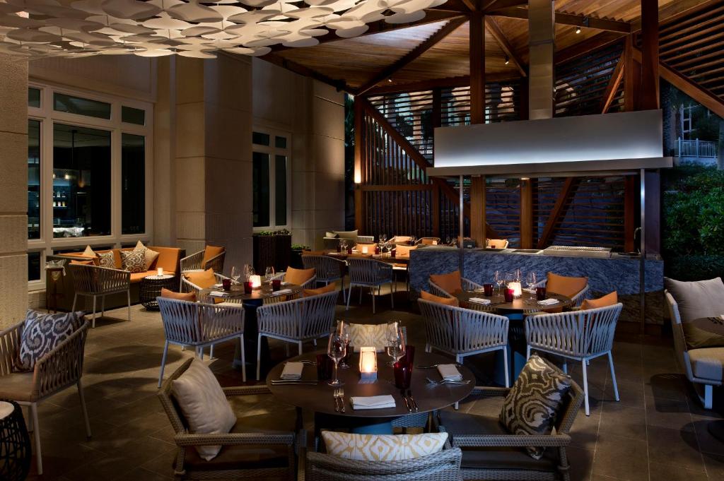 Predel za sedenje v nastanitvi Four Seasons Hotel Doha