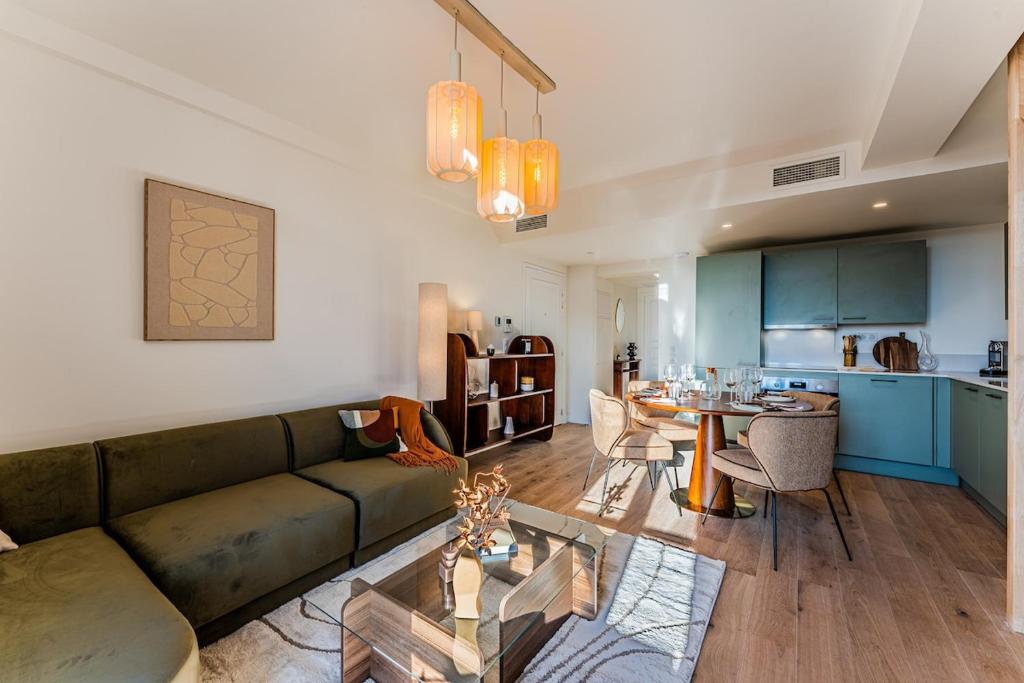 Appartement haut de gamme, 2 ch, 2 salles de bain