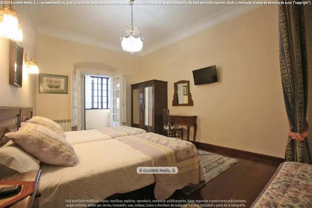 Hotel Palacio Carlos I - 9