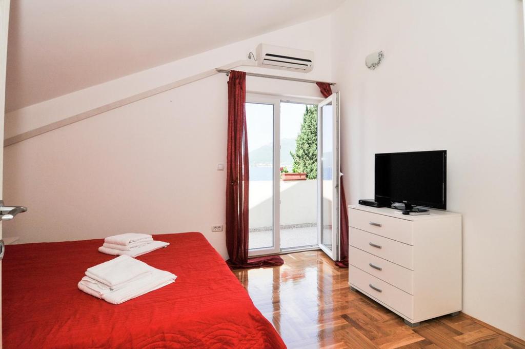 Gallery image of Apartmani P&M in Tivat