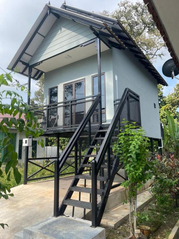 Homestay Tok Ayah Pekan Nanas - Casa De Un Dormitorio