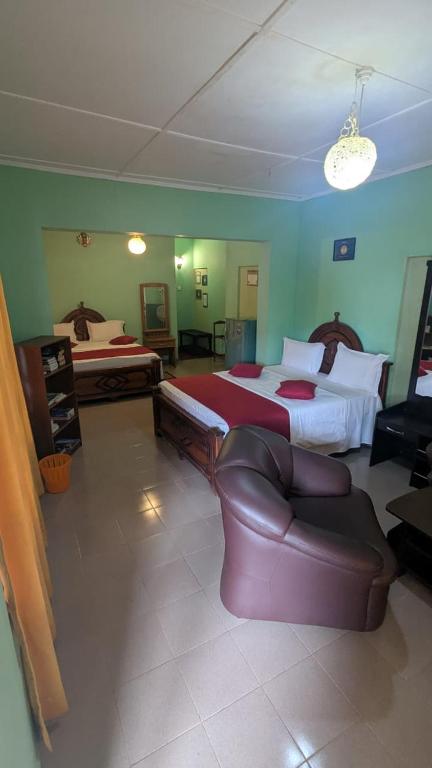 Freedom Guest Inn Ella - 18