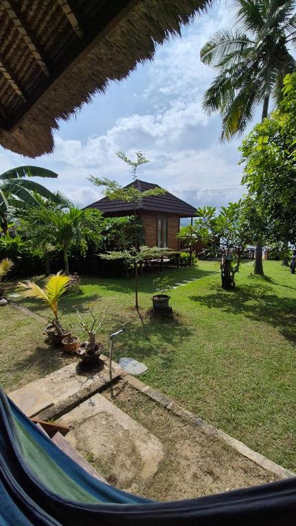 Yellow Coco Gili Gede - 4