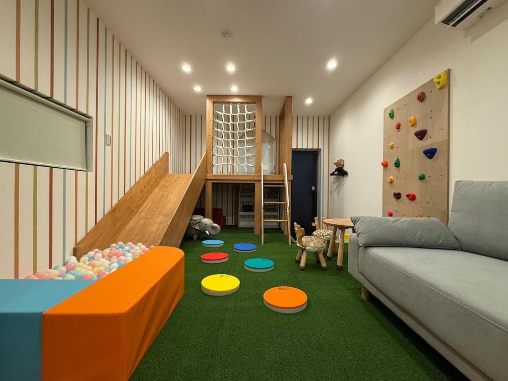 Holiday Home with Kids Play Area near USJ, Osaka (prețuri actualizate 2026)