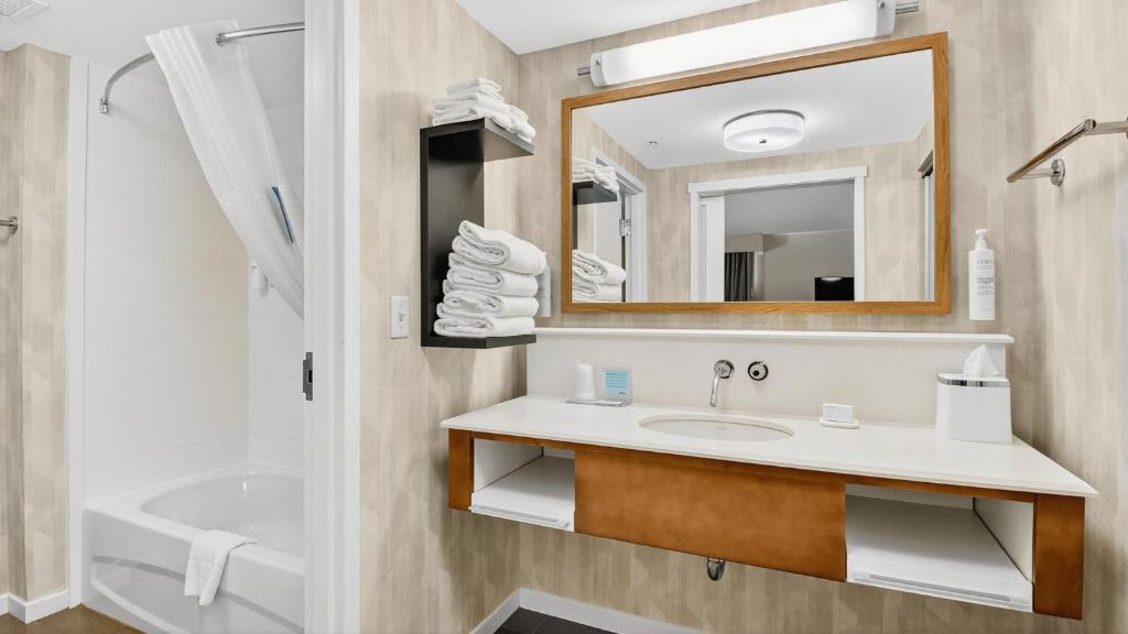 Hampton Inn & Suites Chippewa Falls - Error