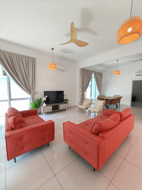 4 Storey House 16Pax 4Bedroom 9 Bukit Jambul