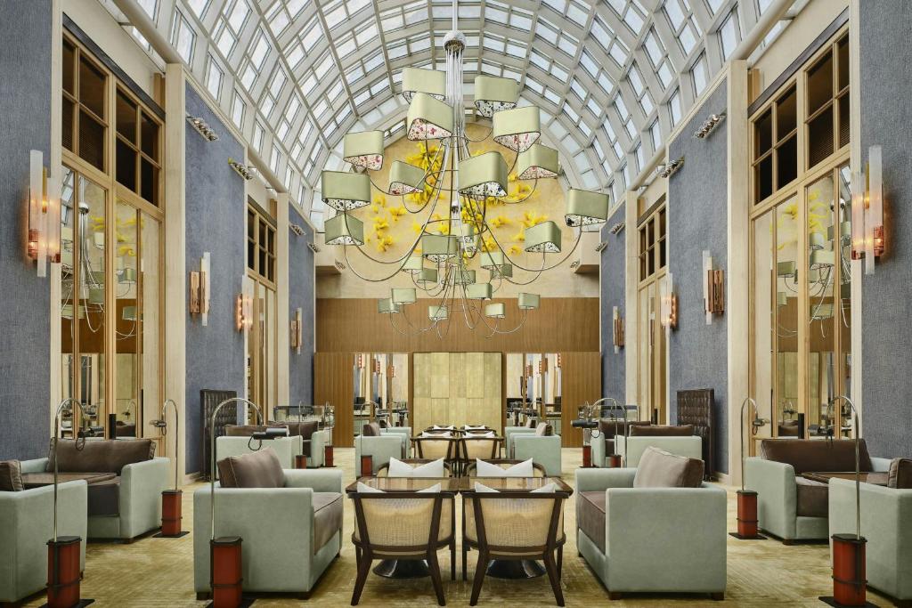 The Ritz-Carlton, Millenia Singapore photo