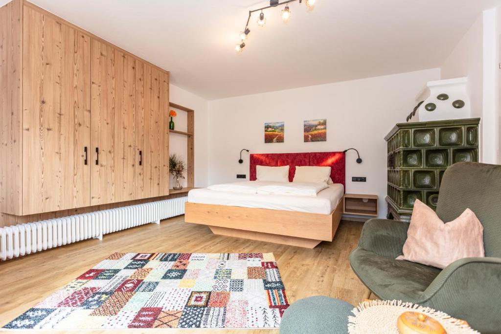 Hölzl Bed & Breakfast - 14