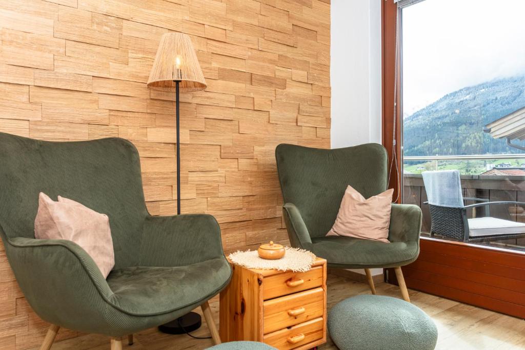 Hölzl Bed & Breakfast - 15