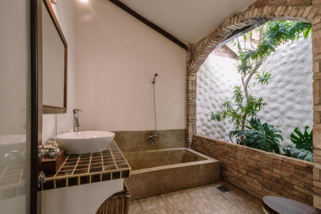 Bungalow Deluxe Nhìn ra Vườn