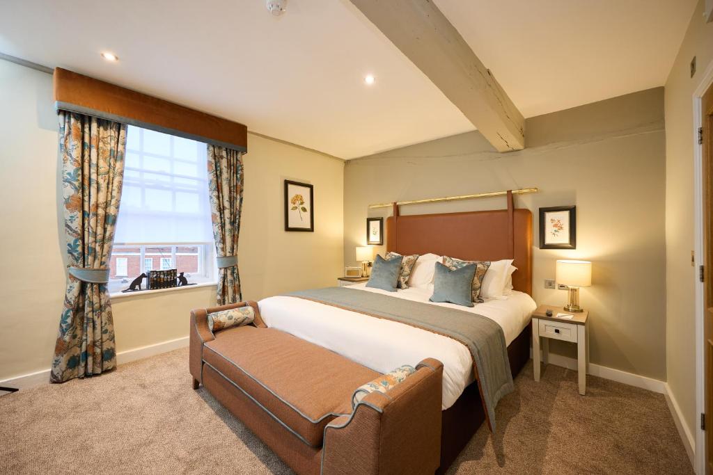 The White Hart - 
