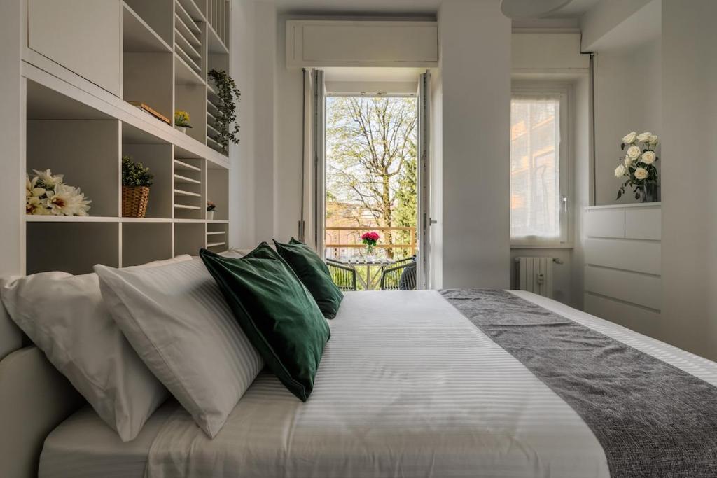 Central Station - Private Terrace, Netflix & Wi-Fi