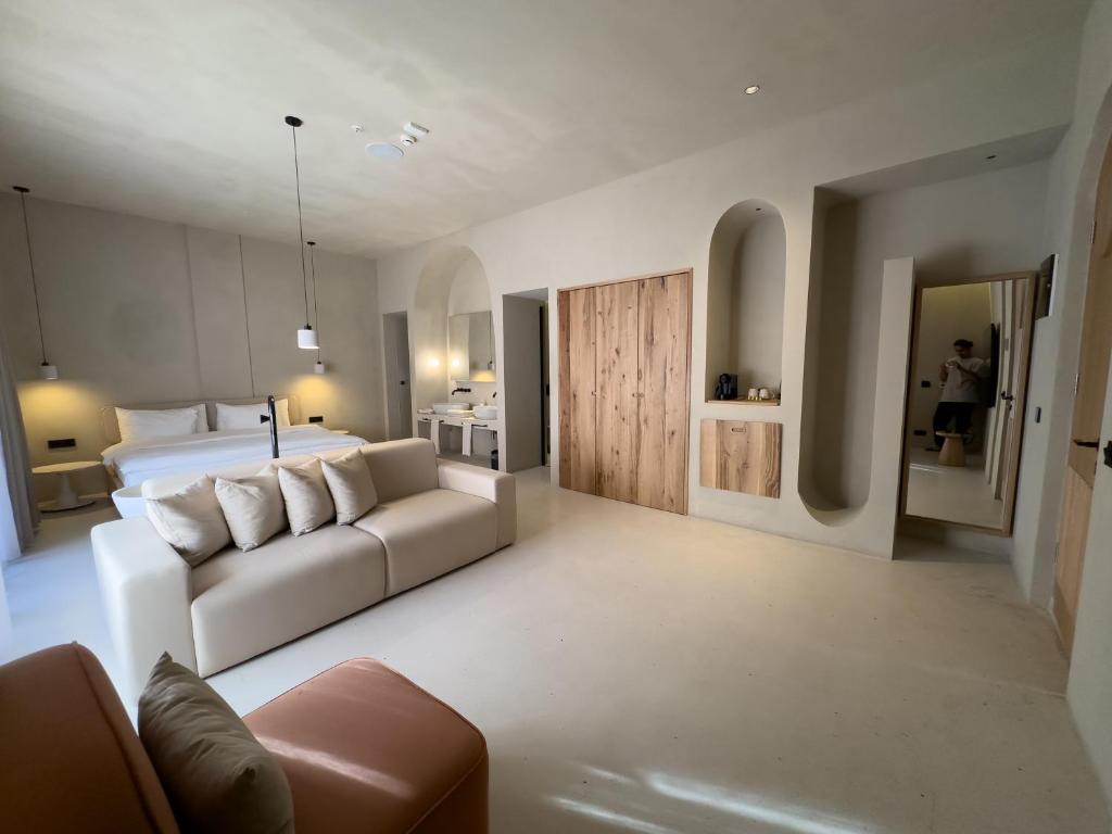 La Gaia - Adult Only - 12