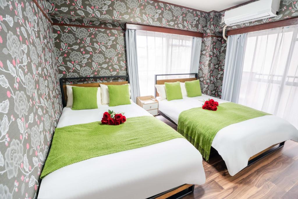 201Room 1 Stop from Ikebukuro Entire 33m on 2st Floor 2 Bedrooms for up to 6 Guests 3Minute Walk to Don Quijote