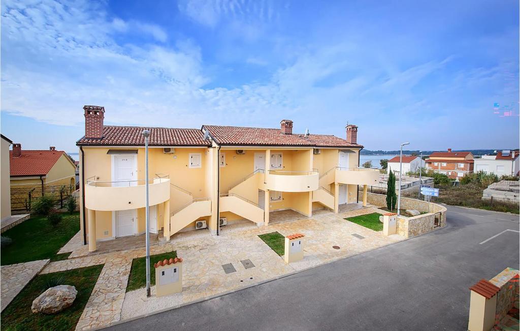 Beautiful Apartment In Medulin