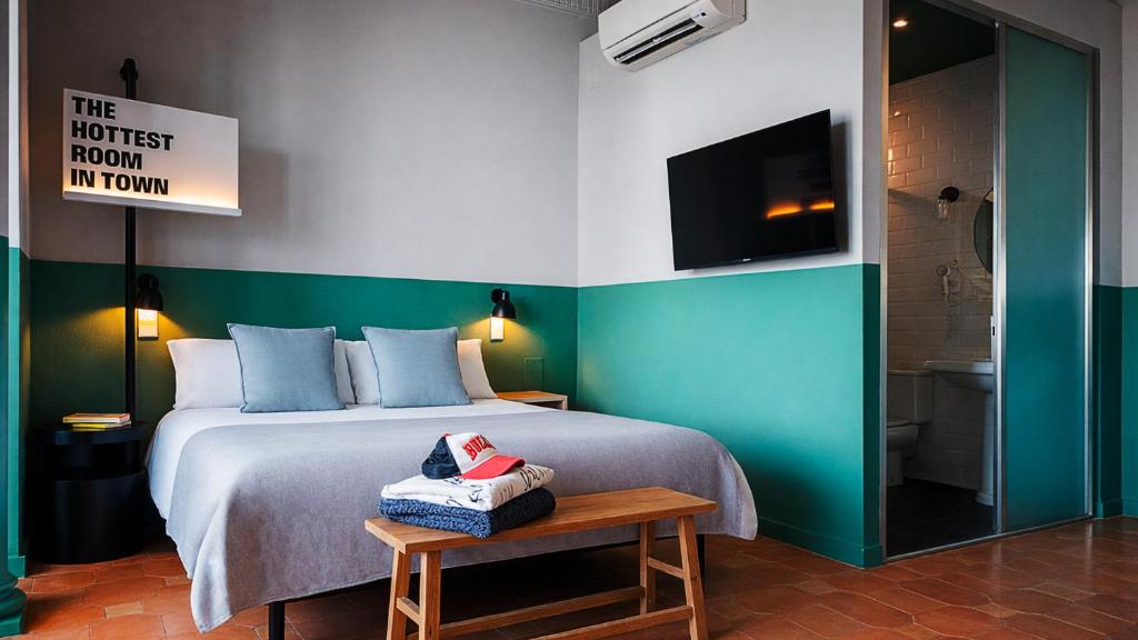 Room Casa Gracia - Deluxe Double Or Twin Room With City View