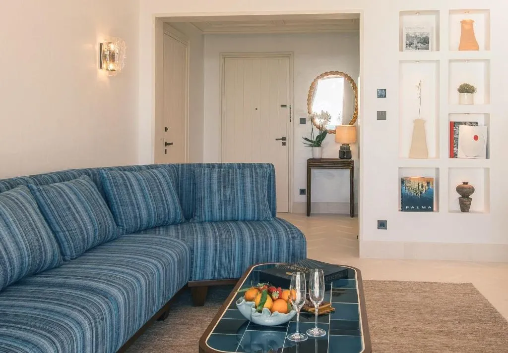 Premier Sea View Suite