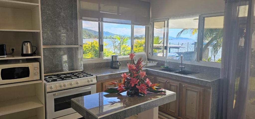 Raiatea Sunrise villa - photo 10 - Raiatea, Polynésie