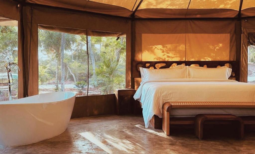 LJs Chichikan Eco Luxury Retreat - Bungalow Deluxe Con Vistas Al Jardín