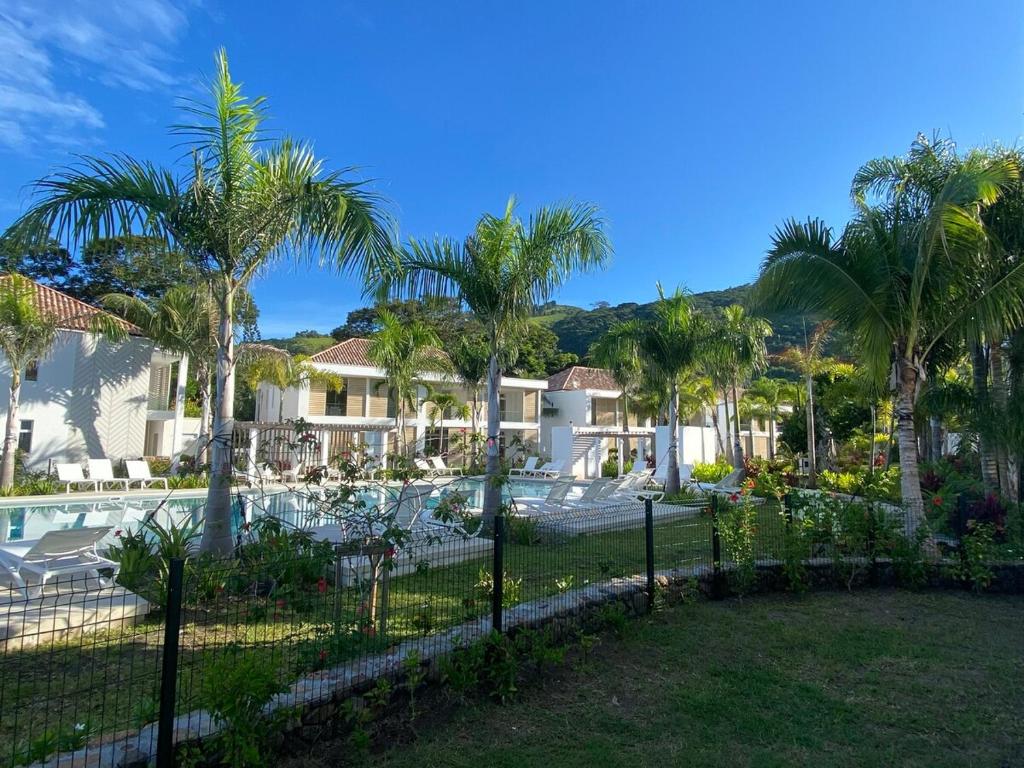 White Sand Villa - infinity pool - photo 7 - Tahiti, Polynésie