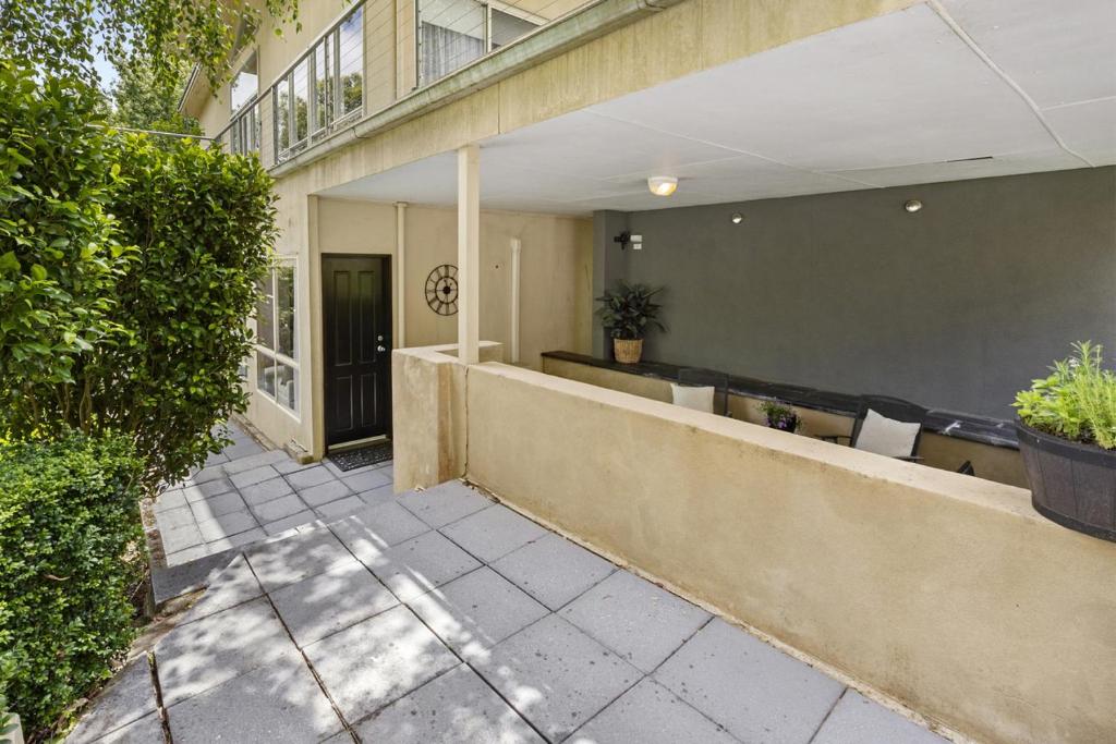 Sheoak Sanctuary - Private Adelaide Hills Retreat