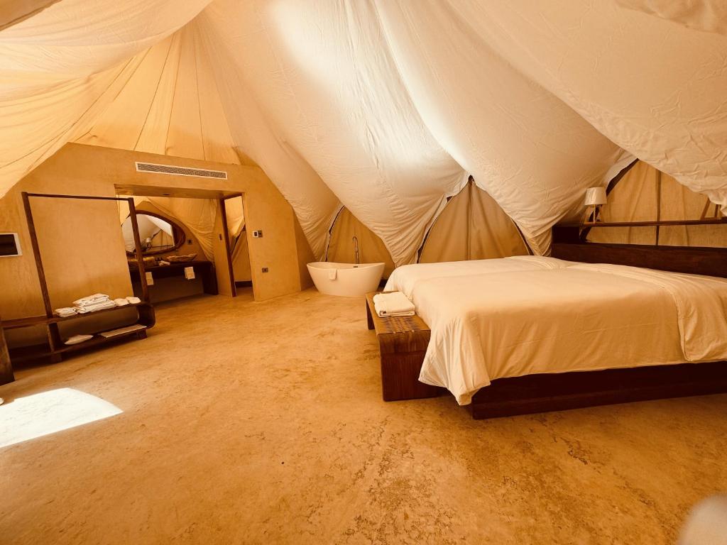 LJs Chichikan Eco Luxury Retreat - Bungalow Deluxe Con Vistas Al Jardín