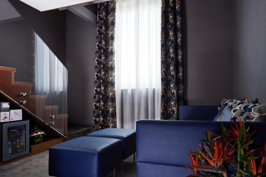 Hotel The Building - Resim 31